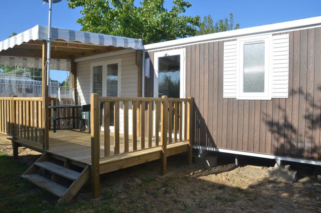 location mobil home familial camping à taille humaine